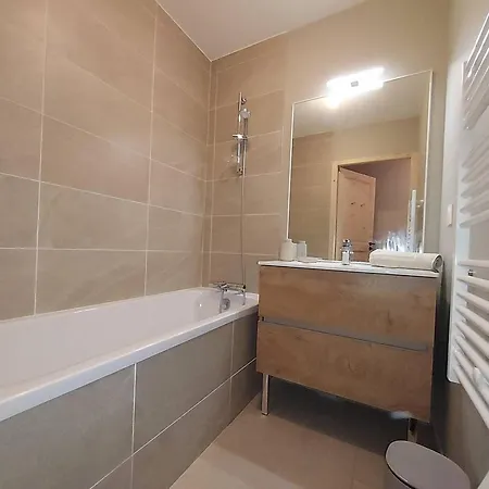 Neuf 4 Personnes - Parking Inclus - Fr-1-356-534 Appartement